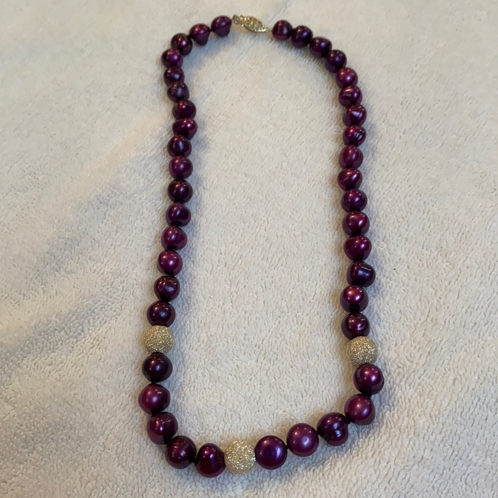 NWOT genuine pearl necklace